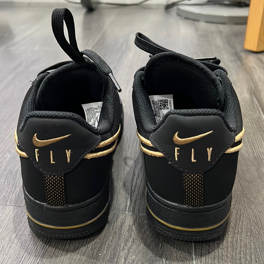 Black Nike air forces - Picture 6 of 9